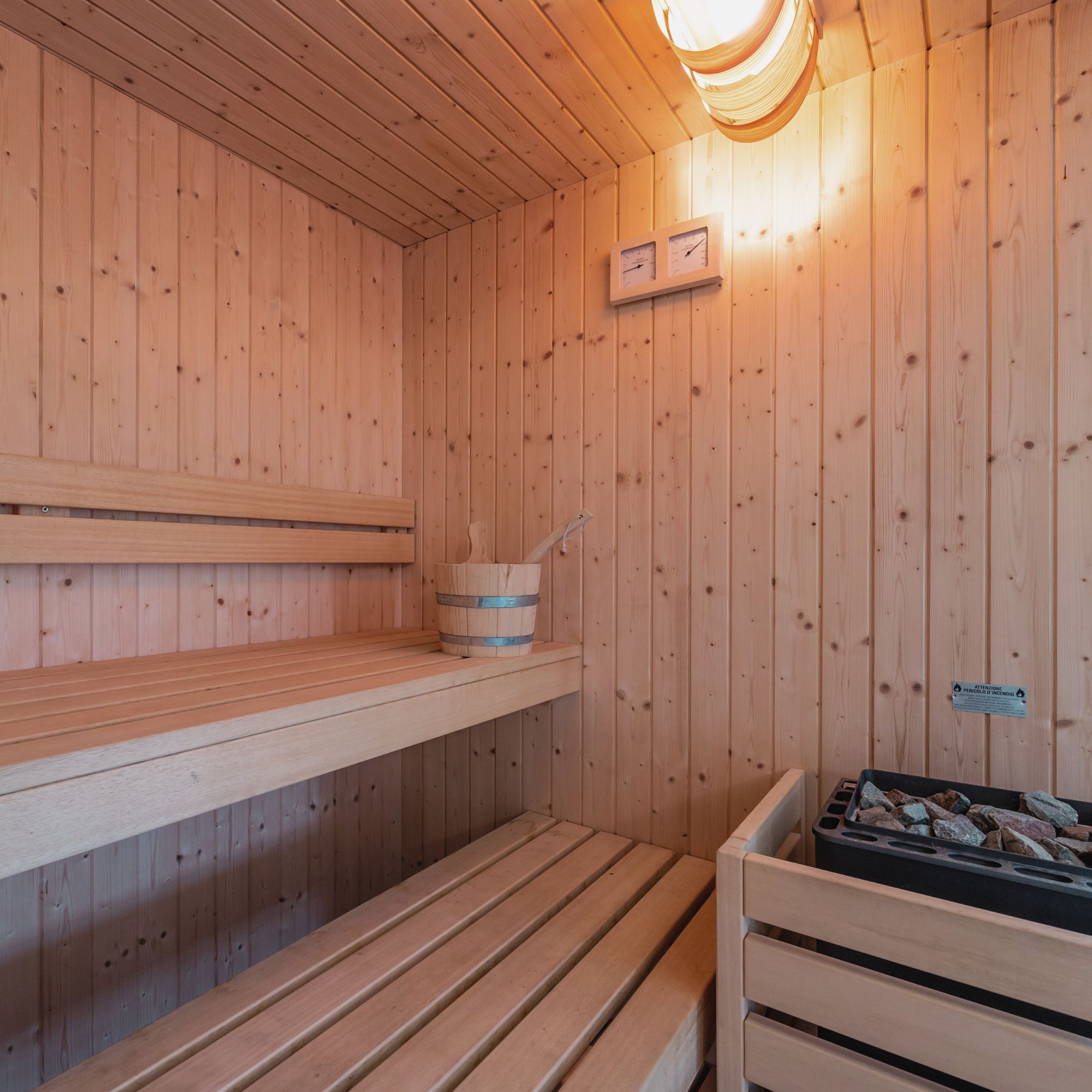 Evo Wellness Realizzazione Sauna Finlandese in abete